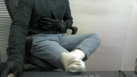 kunal7034 online show from 03-01-25, 12:28