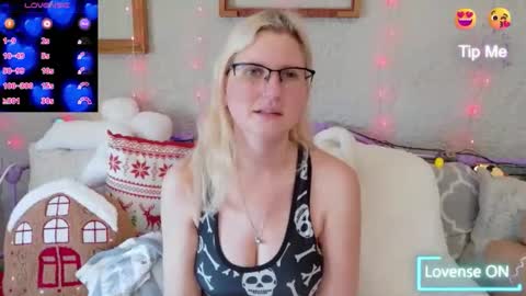 Samantha online show from 11-17-25, 02:34