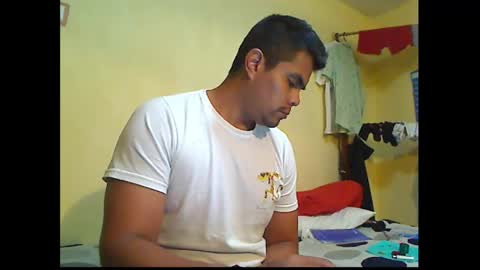 Snapshot of kushlozter chatting on 11-04-25, 06:01 kushlozter online show from 11-04-25, 06:01