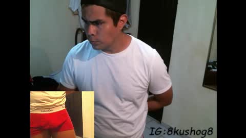 Snapshot of kushlozter chatting on 02-10-26, 04:00 kushlozter online show from 02-10-26, 04:00