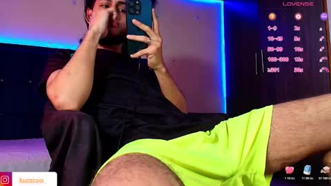 kuzzcoo online show from 11-28-25, 01:58