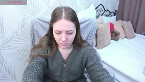 Snapshot of kvetachka chatting on 01-07-25, 12:55 Kvetachka Thu-Sun 0900am-1500pmGTM2 online show from 01-07-25, 12:55