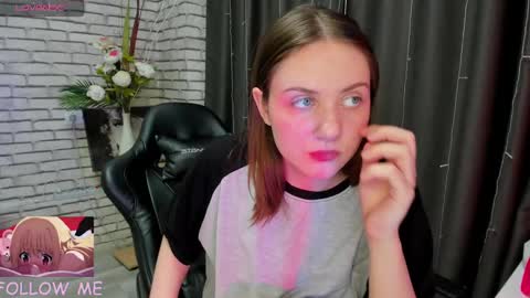 Snapshot of kvetachka chatting on 03-01-25, 04:04 Kvetachka Thu-Sun 0900am-1500pmGTM2 online show from 03-01-25, 04:04