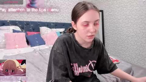 Snapshot of kvetachka chatting on 03-09-25, 07:23 Kvetachka Thu-Sun 0900am-1500pmGTM2 online show from 03-09-25, 07:23