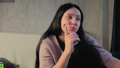Snapshot of kvetachka chatting on 10-06-25, 02:53 Kvetachka Thu-Sun 0900am-1500pmGTM2 online show from 10-06-25, 02:53