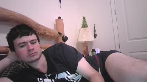 Snapshot of kwahrens22 chatting on 12-12-24, 12:38 Kenji online show from 12-12-24, 12:38