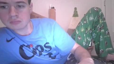 Snapshot of kwahrens22 chatting on 01-03-25, 12:54 Kenji online show from 01-03-25, 12:54