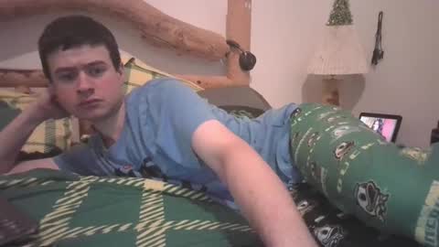 Snapshot of kwahrens22 chatting on 02-03-25, 01:09 Kenji online show from 02-03-25, 01:09