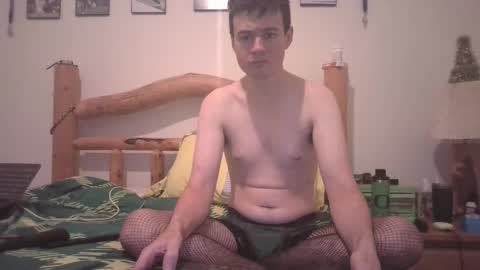 Snapshot of kwahrens22 chatting on 09-17-25, 01:51 Kenji online show from 09-17-25, 01:51