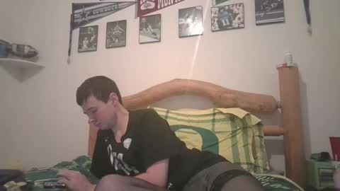 Snapshot of kwahrens22 chatting on 09-26-25, 01:31 Kenji online show from 09-26-25, 01:31