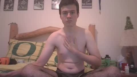 Snapshot of kwahrens22 chatting on 10-11-25, 02:44 Kenji online show from 10-11-25, 02:44