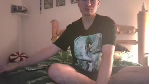 Snapshot of kwahrens22 chatting on 12-19-25, 03:02 Kenji online show from 12-19-25, 03:02