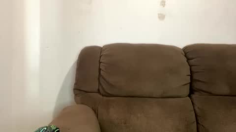 kyle67527 online show from 01-17-25, 06:33