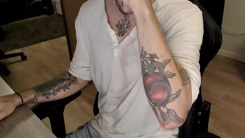 Snapshot of kyle_alternative chatting on 09-14-25, 04:33 Kyle online show from 09-14-25, 04:33