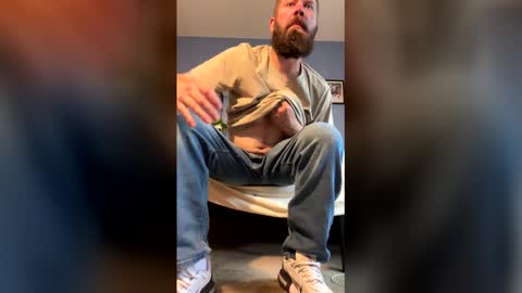 kyleisabadname online show from 05-08-26, 10:37