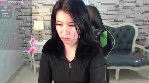 Snapshot of kylia_a chatting on 06-16-26, 08:11 Kilya online show from 06-16-26, 08:11