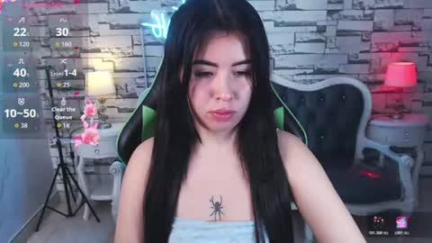 Snapshot of kylia_a chatting on 06-24-26, 02:27 Kilya online show from 06-24-26, 02:27