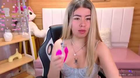 Snapshot of kylia_a chatting on 07-28-26, 01:54 Kilya online show from 07-28-26, 01:54