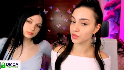 Snapshot of kylie_angel3 chatting on 01-25-25, 12:48 Kylie loves u online show from 01-25-25, 12:48