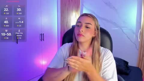  KYLIE  online show from 11-24-25, 03:06