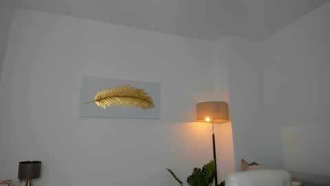 Snapshot of kylie_kathy chatting on 03-09-26, 03:38 Kylie online show from 03-09-26, 03:38