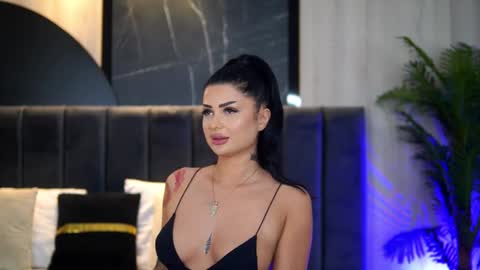 Snapshot of kylie_kroft chatting on 03-11-26, 08:59 Kylie online show from 03-11-26, 08:59