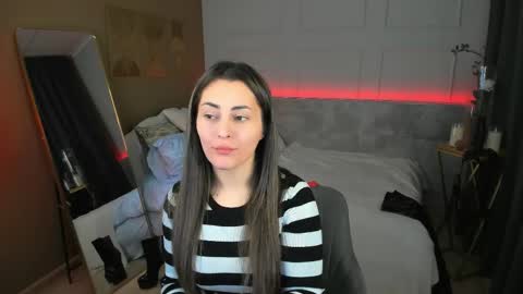 Kylie online show from 04-28-26, 01:38