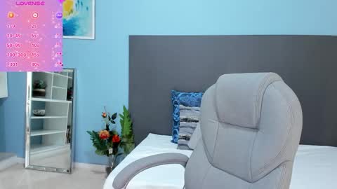 Kylie Reyes  online show from 10-27-25, 07:29