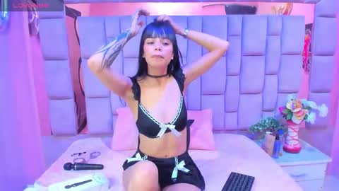 Snapshot of kylie_sexx chatting on 10-18-25, 02:58 kylie online show from 10-18-25, 02:58