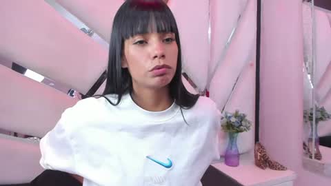 kylie online show from 06-21-26, 03:20