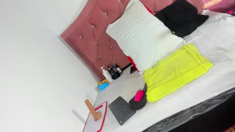 kylie Sttel online show from 09-27-25, 11:43