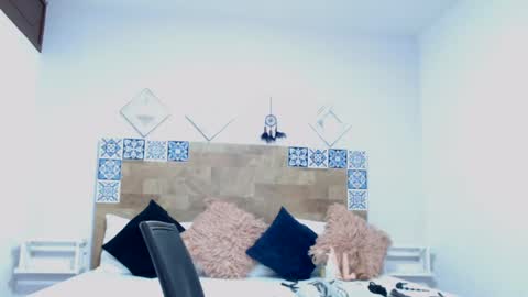 Melissa online show from 01-31-25, 01:56