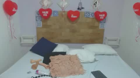 Melissa online show from 02-15-25, 02:22