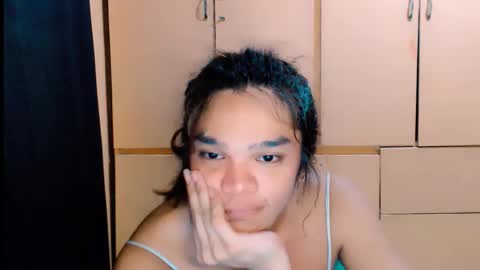 Snapshot of kylieebarbie97 chatting on 12-15-24, 05:31 SC pchix2022 online show from 12-15-24, 05:31