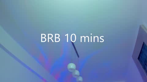 Snapshot of kylieety chatting on 01-20-25, 10:07 KYLIE online show from 01-20-25, 10:07