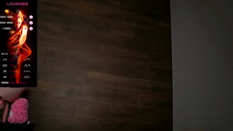 Kylie online show from 02-07-25, 04:59