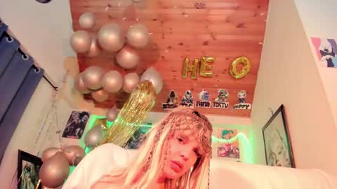   online show from 02-22-25, 03:45