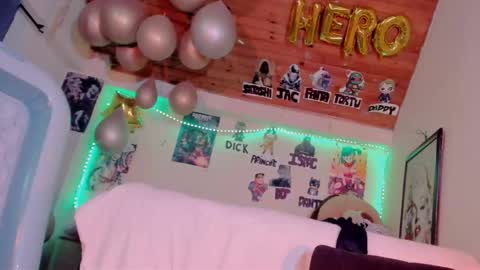   online show from 03-09-25, 12:31