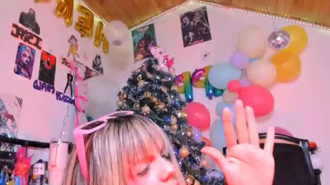   online show from 11-30-25, 12:58