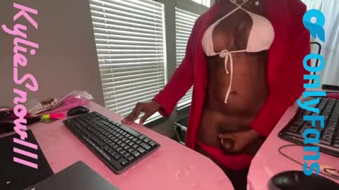 Kylie Snow online show from 05-05-26, 02:14