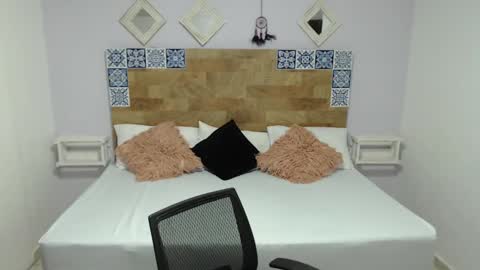 Kylie online show from 01-23-25, 10:32