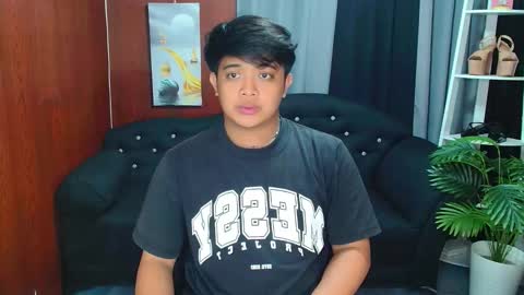 kyll_collins online show from 11-06-25, 07:53