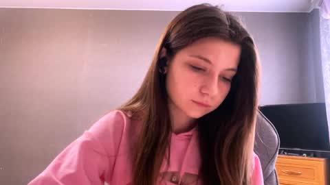 Kary online show from 04-28-26, 01:49