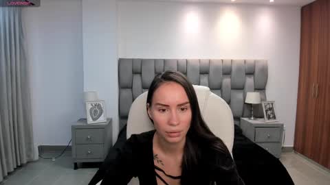 Snapshot of kymberlysweet chatting on 12-28-24, 11:30 Kymberly online show from 12-28-24, 11:30