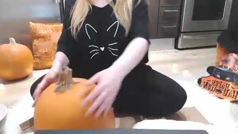 Snapshot of kymchi chatting on 11-02-25, 11:07 Check Out My NSFW OnlyFans Link On Bio online show from 11-02-25, 11:07