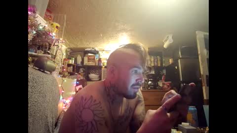 Snapshot of kyrowho chatting on 12-29-24, 04:05 kyrowho online show from 12-29-24, 04:05