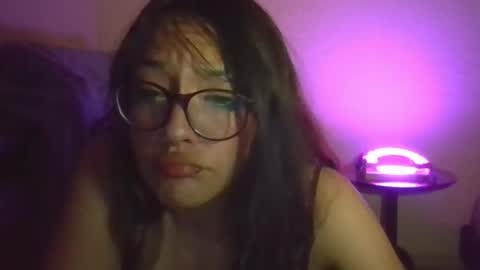 Snapshot of kyruummie chatting on 02-26-26, 04:11 kyruu online show from 02-26-26, 04:11