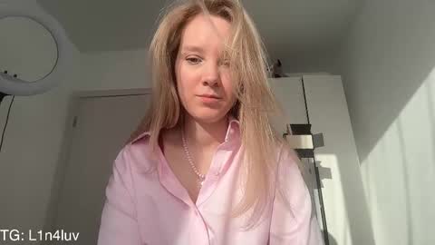 lina online show from 03-15-26, 02:12