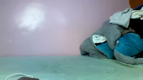 Snapshot of l556778 chatting on 03-07-26, 07:00 crazy creamer online show from 03-07-26, 07:00