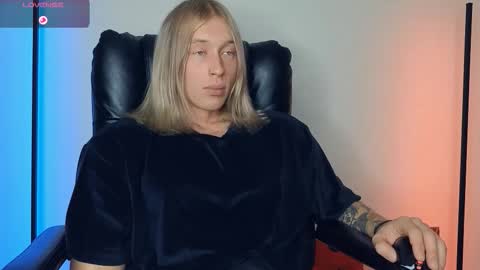 Snapshot of l_adonis_l chatting on 11-03-25, 06:36 Adonis online show from 11-03-25, 06:36